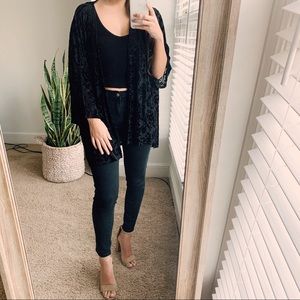 Oddly Black Floral Kimono